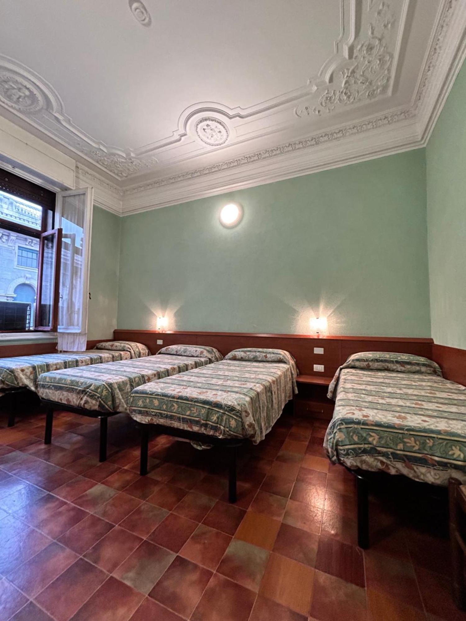 Hotel Barone Cenova Dış mekan fotoğraf
