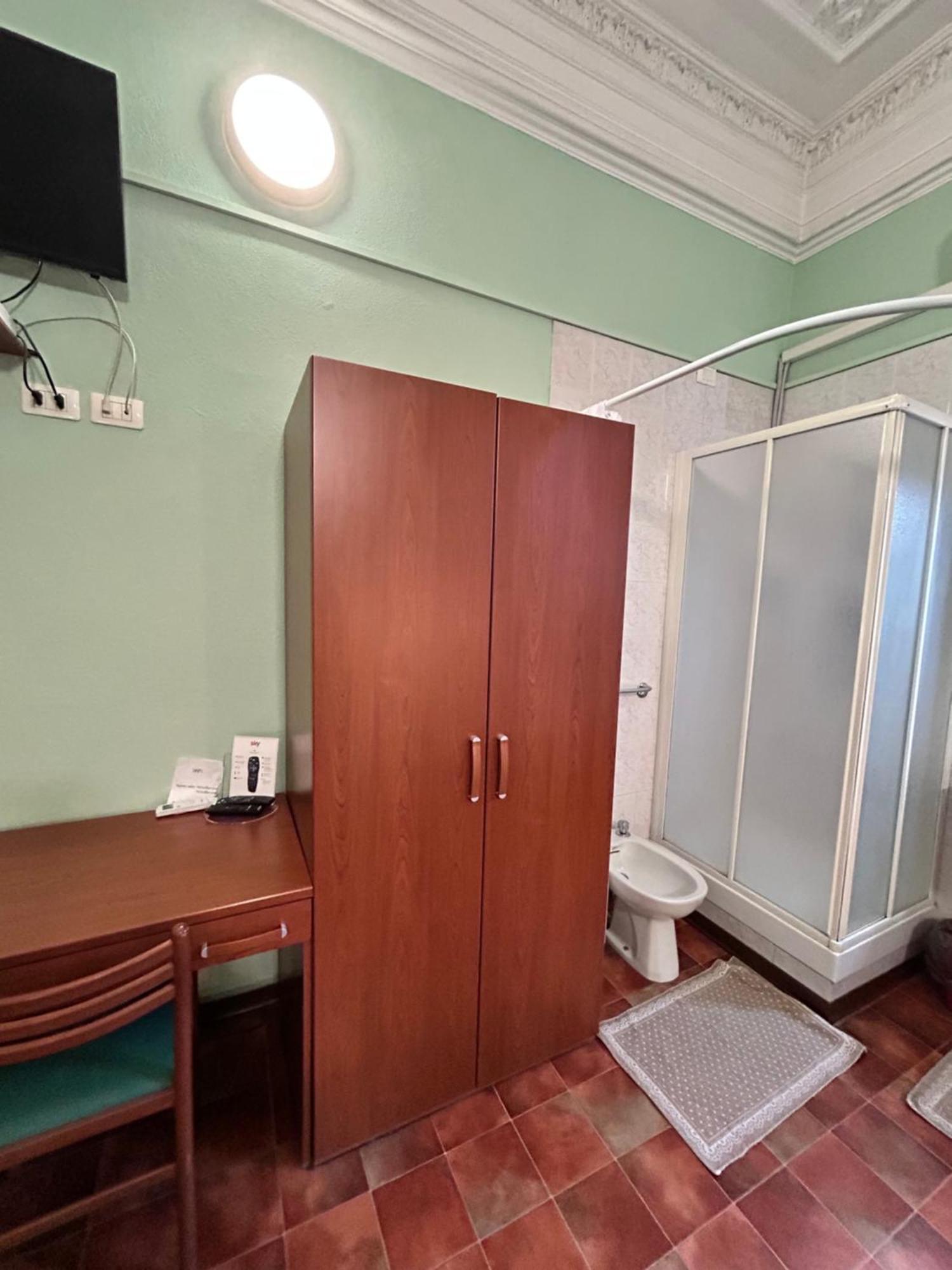 Hotel Barone Cenova Dış mekan fotoğraf