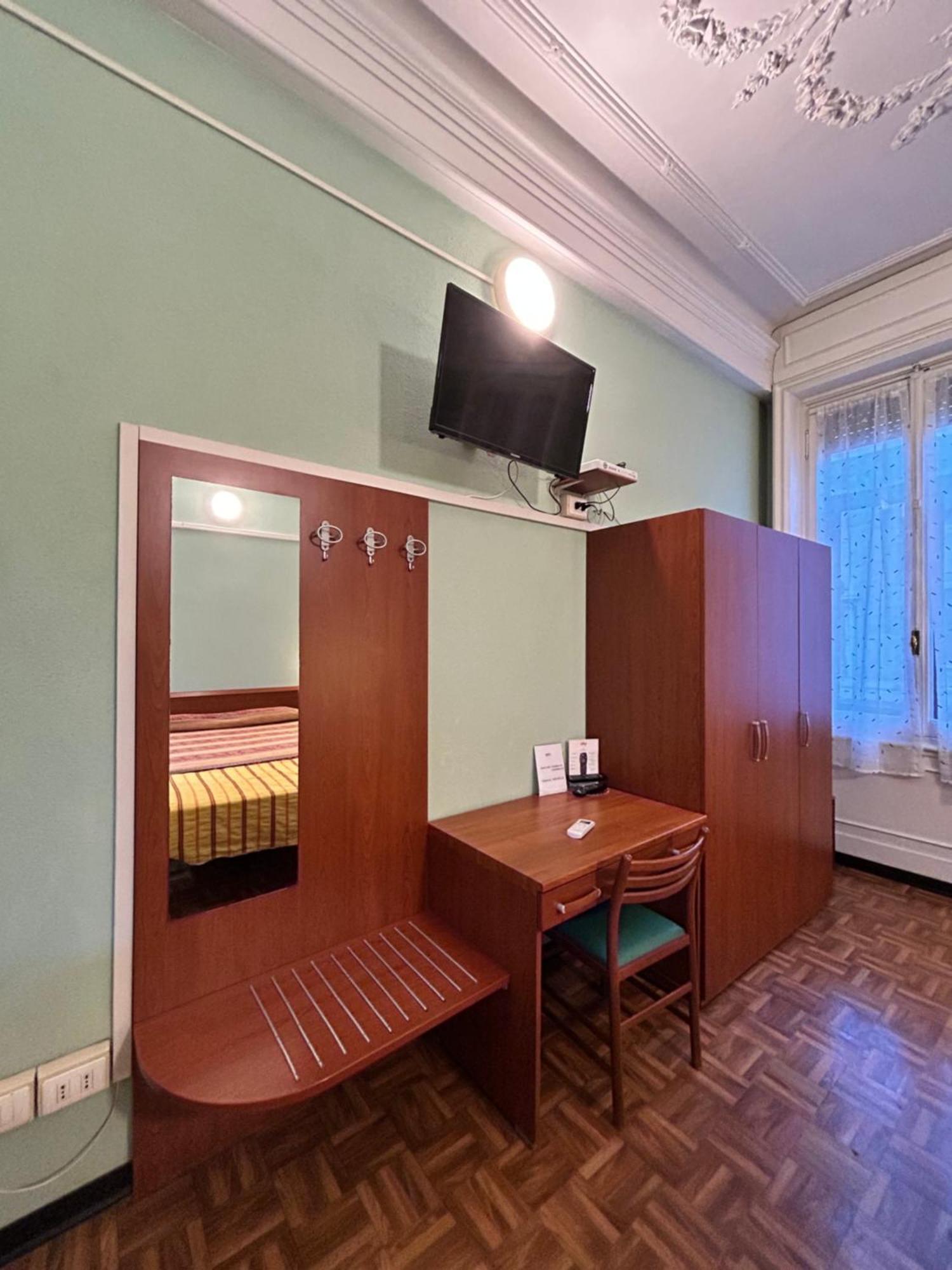 Hotel Barone Cenova Dış mekan fotoğraf