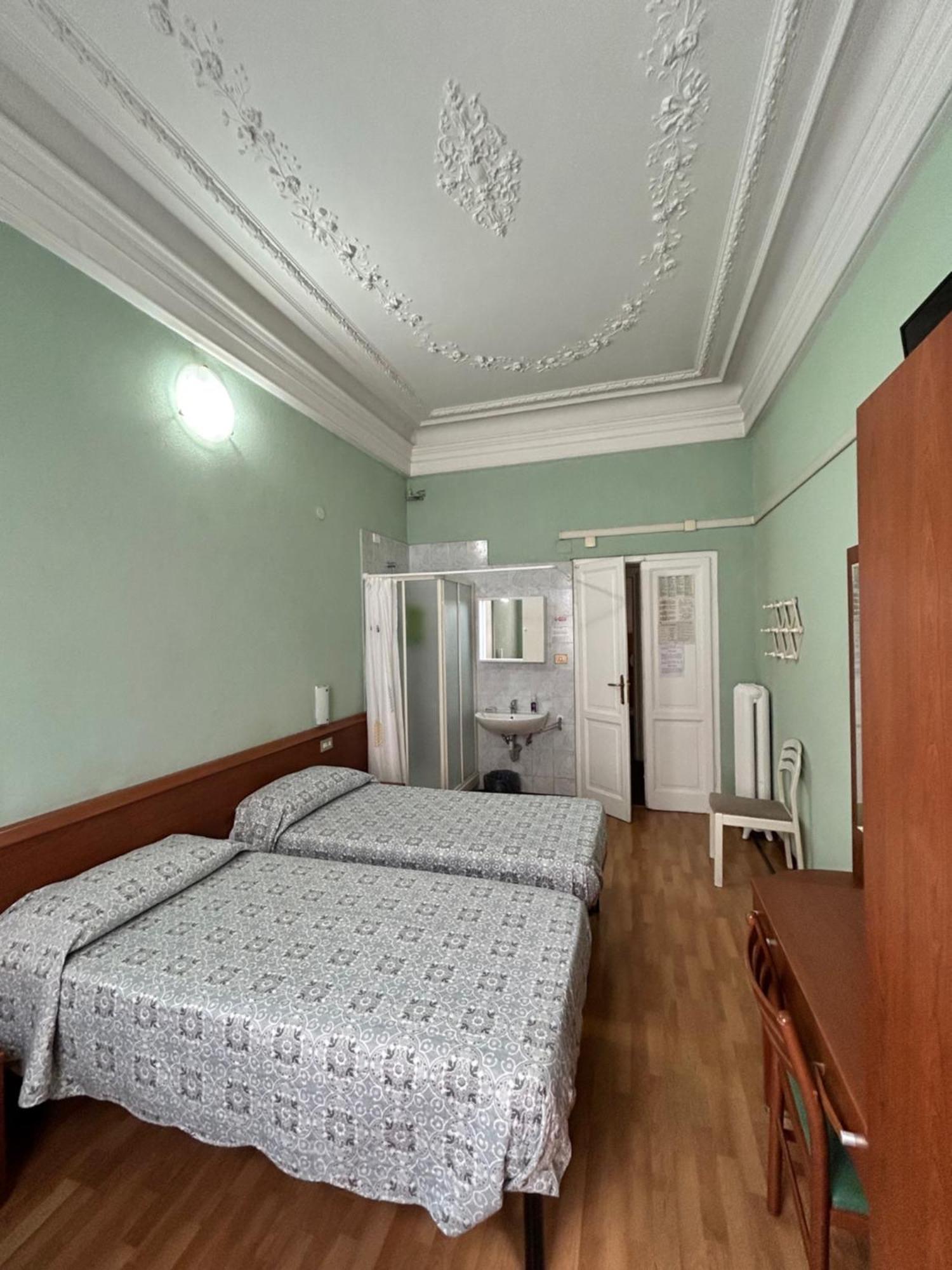 Hotel Barone Cenova Dış mekan fotoğraf